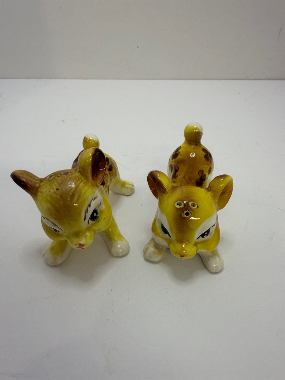 Yellow Ceramic Cat/Kitten Salt & Pepper Shaker Set - Brand Unknown